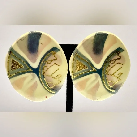 Vintage Porcelain Painted Oval Clip On Earrings Abstract Design - Picture 2 of 7